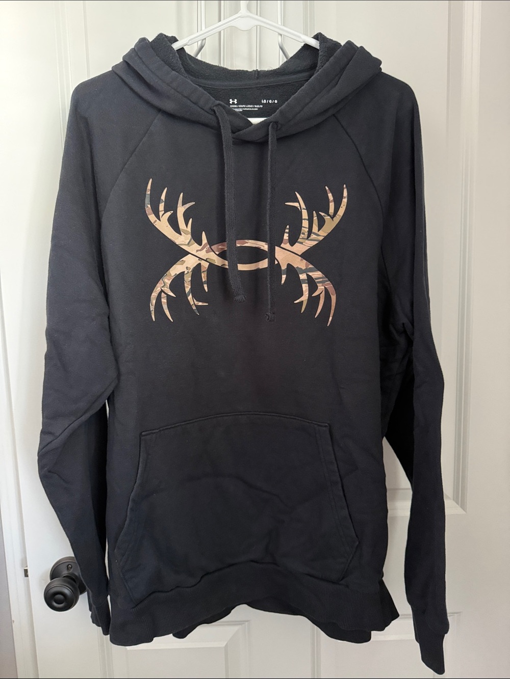 Under Armour Men’s Black Hoodie with Brown Camo Logo